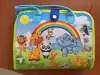 Montessori busy board fejlesztő táska 1-7 éves korig