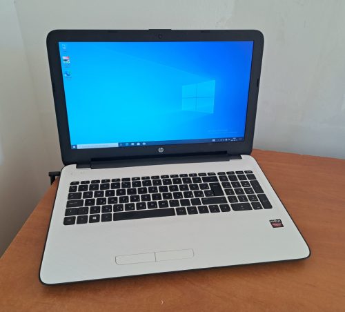 HP 15-af105nh laptop (15,6FHD/AmdQuad/4GB/128SSD/Magyar) - Akku X
