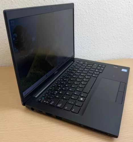 Dell Latitude 7390 laptop (13,3FHD/I5-8350U/8GB/256SSD)