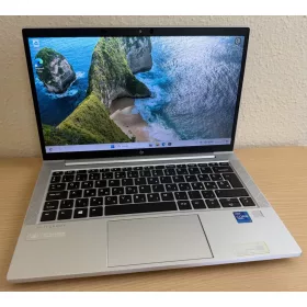   HP Elitebook 830 G8 laptop (13,3FHD/I7-1185G7/16GB/512NVMe/Magyar)