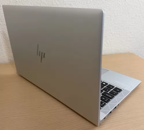 HP Elitebook 830 G8 laptop (13,3FHD/I7-1185G7/16GB/512NVMe/Magyar)