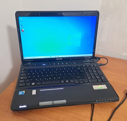 Toshiba A660 laptop (15,6/i5/4GB/300HDD/Magyar) - Akku X - Garancia X