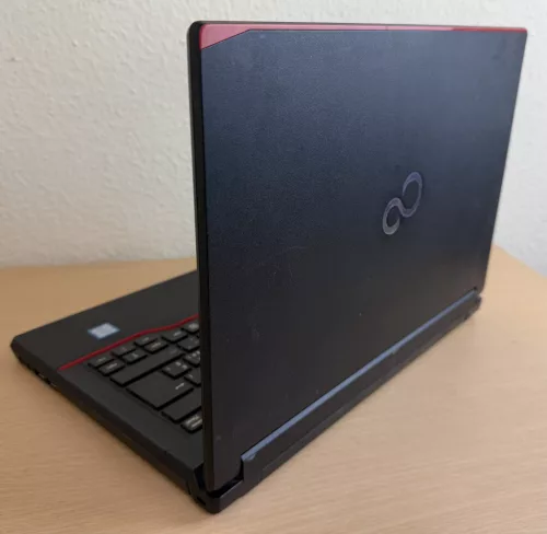 Fujitsu Lifebook E546 laptop (14FHD/I5-6300U/8GB/512SSD)