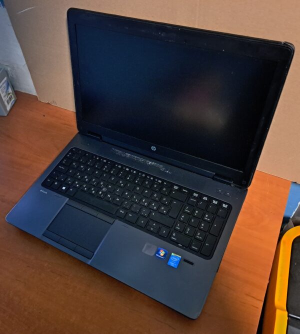 Sérült HP Zbook 15 laptop (I7-G4MQ/16GB/128SSD/Nvidia2GB/MagyarVilágítós) - Image 3