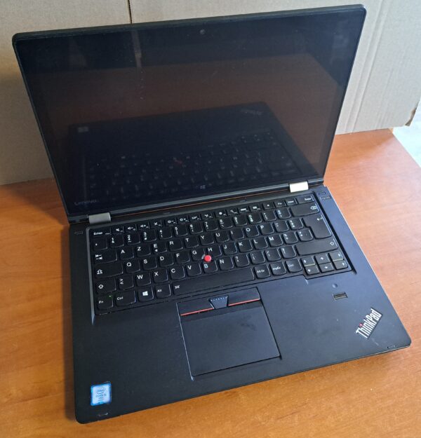 Kis hibás Lenovo Yoga laptop (14FHDTouch/i5-G6/8GB/500HDD) - Bekapcs gomb - Image 2
