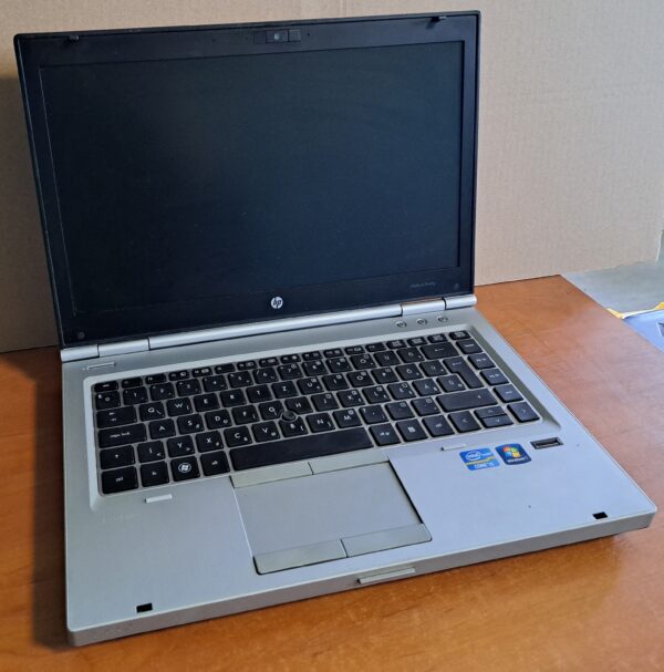 HP Elitebook 8460P laptop (14"/i5-G2/8GB/128SSD/Magyar)