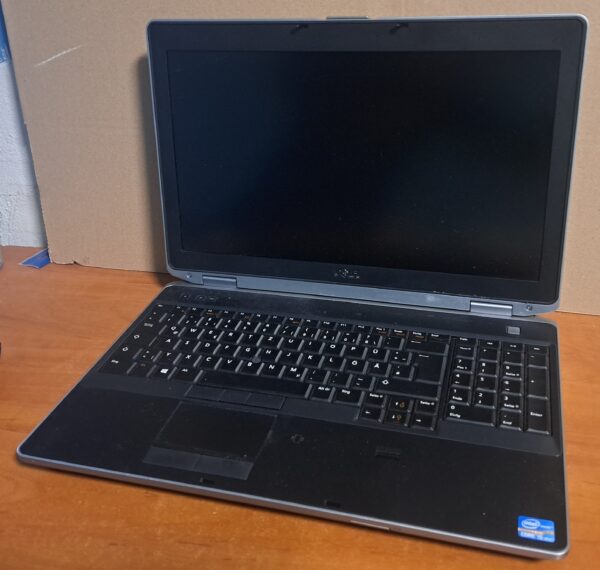 Dell E6530 laptop (15,6HD+/i5-G3/4GB/320HDD/AkkuX) - Image 3