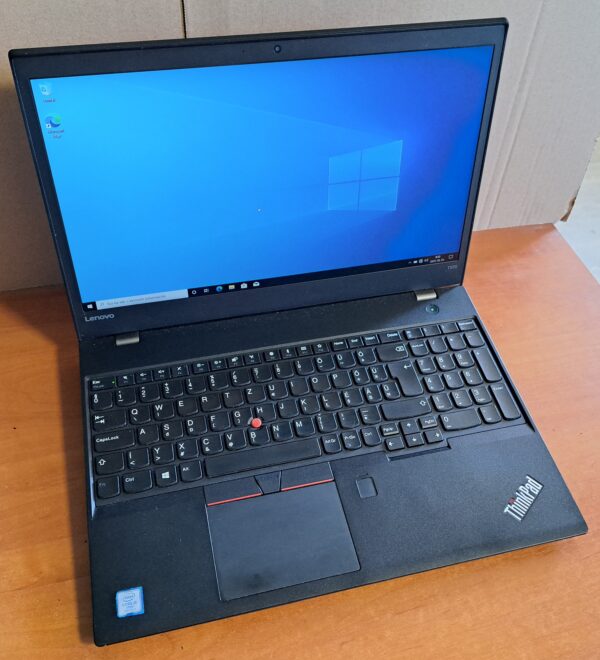 Lenovo T570 laptop (15,6FHD/I5-G7/16GB/256SSD/Magyar)