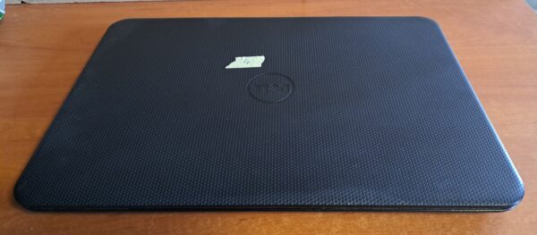 Dell Inspiron 15 laptop (15,6/Intel/4GB/320HDD/Magyar/AkkuX) - Image 2