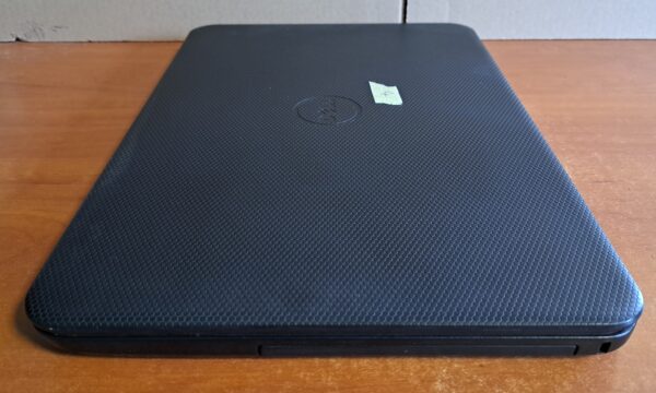 Dell Inspiron 15 laptop (15,6/Intel/4GB/320HDD/Magyar/AkkuX) - Image 4
