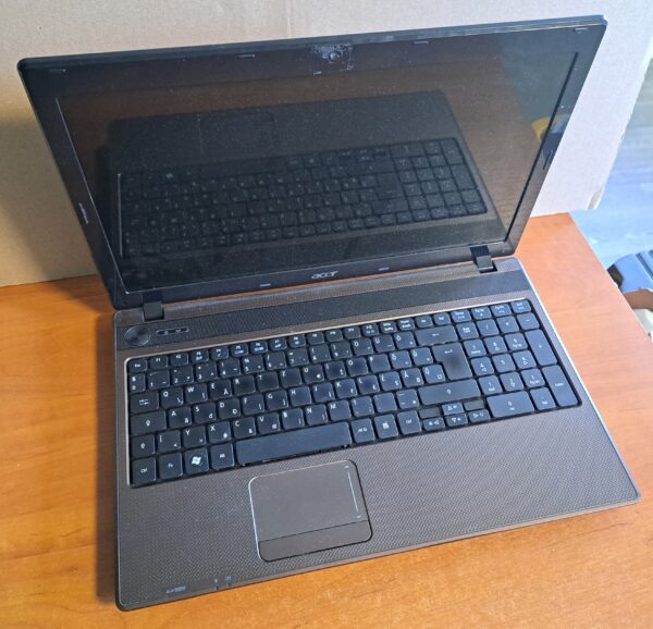 Acer Aspire 5742 laptop (15,6/i3/3GB/500HDD/Magyar/AkkuX)