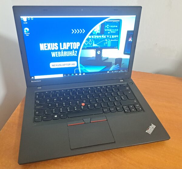 Újszerű Lenovo Thinkpad T450 laptop (14FHD/I5-G5/8GB/128SSD/Magyar)