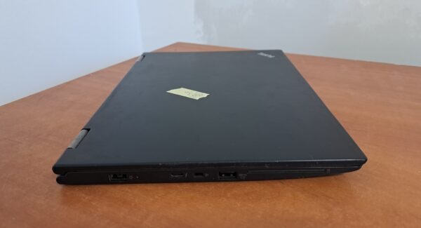 Lenovo Thinkpad Yoga 370 érintőképernyős laptop (12,5FHD/I5-G7/16GB/256SSD) - Image 2
